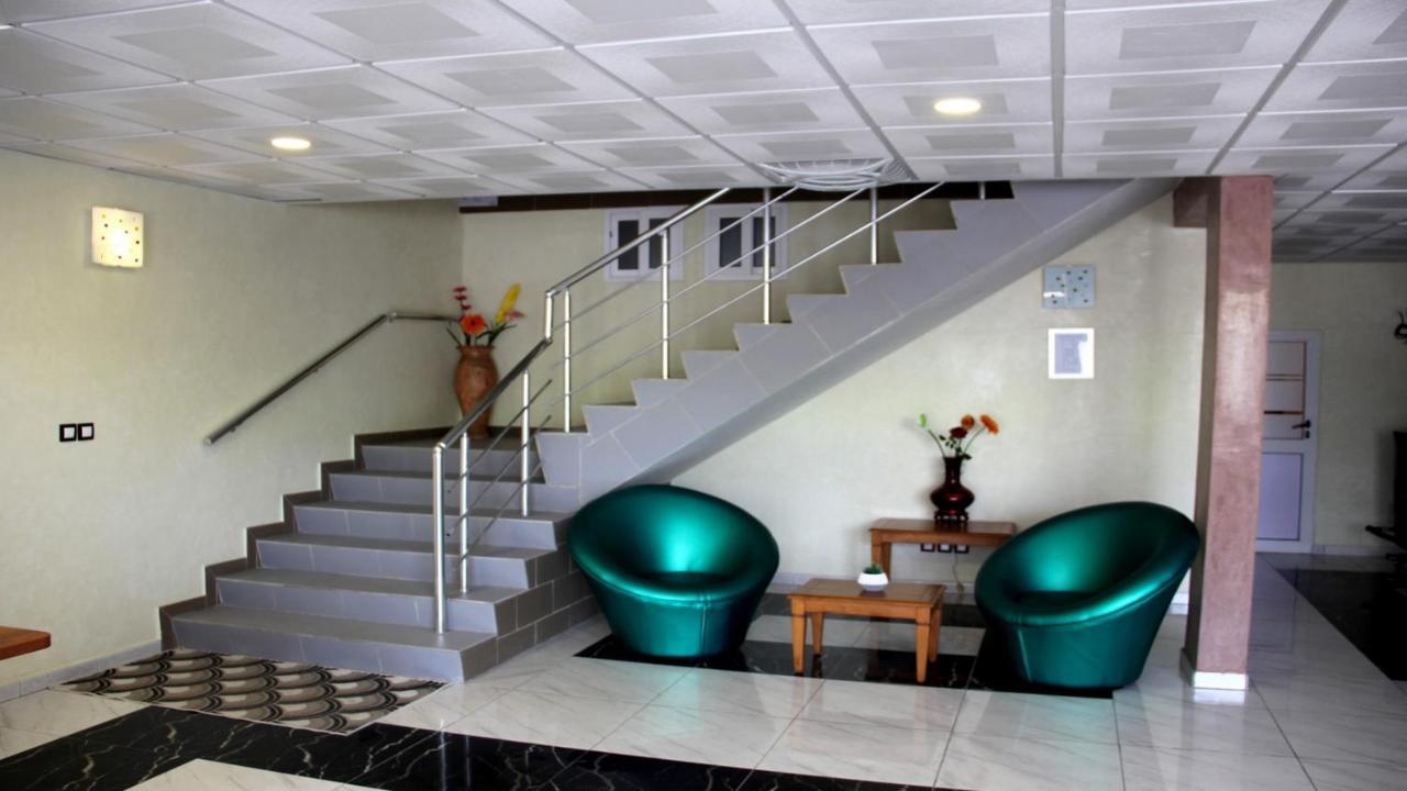 Benin City Center Hotel Котону Екстериор снимка