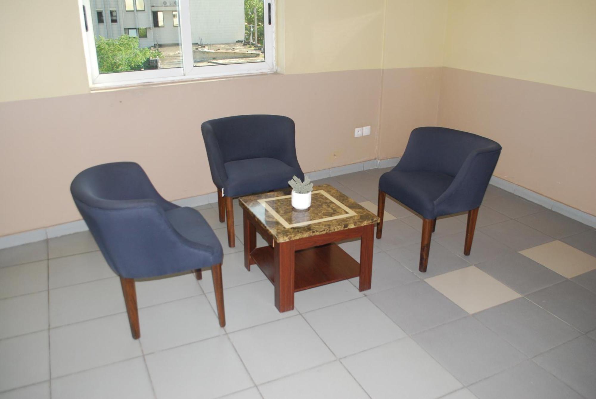 Benin City Center Hotel Котону Екстериор снимка